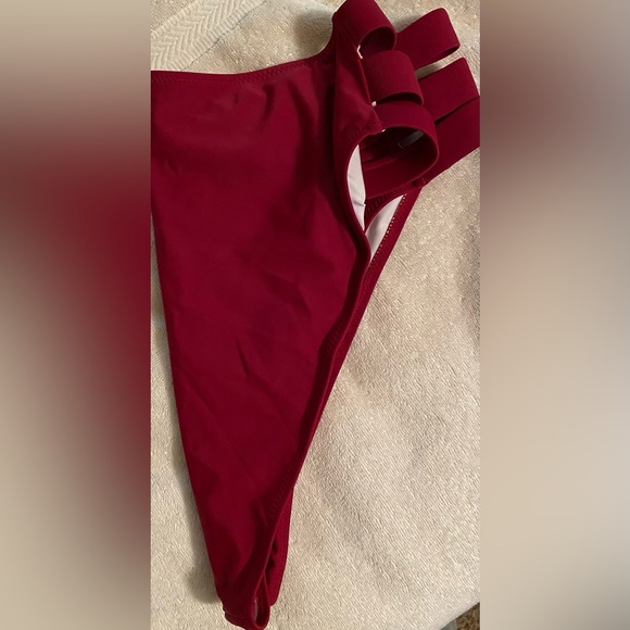 NWT strappy tankini bottoms, size XL, burgundy, from Live Life on the Beach. - Picture 7 of 8